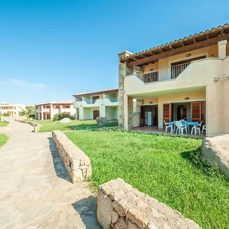 1 Bedroom Beautiful In Appartamento *