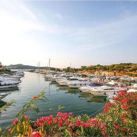 1 Bedroom Beautiful In *