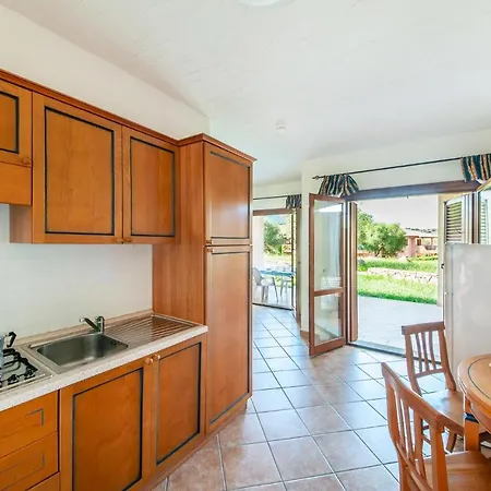 1 Bedroom Beautiful In * Golfo Aranci