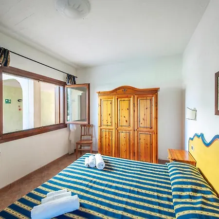 1 Bedroom Beautiful In